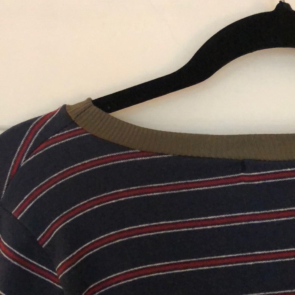 Sweater - Picture 3 of 3
